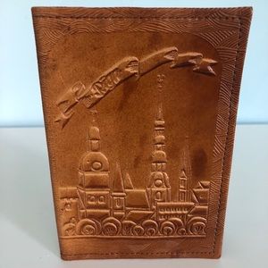 🐝3/$15 Leather passport case - Russian